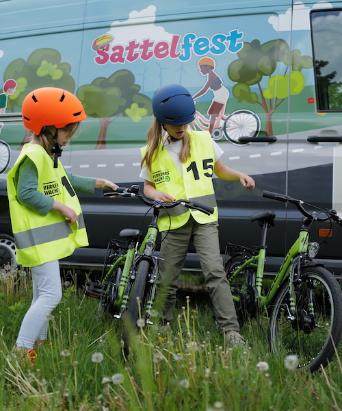 mobile Jugendverkehrsschule Kinder Fahrradtraining Projekt Sattelfest
