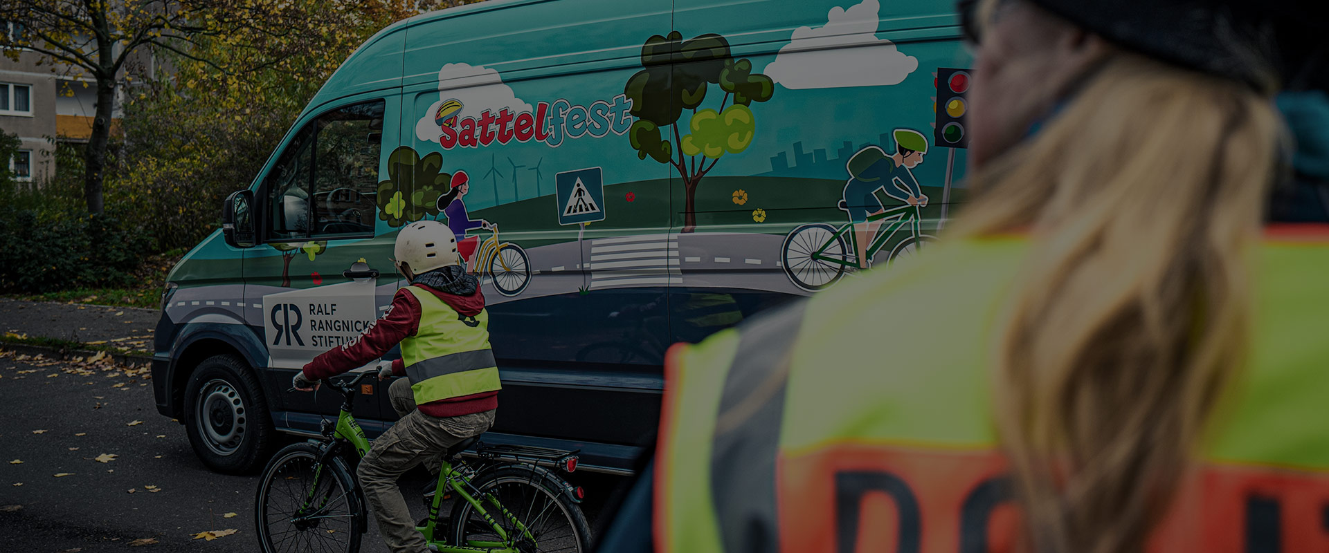 Kids cycling training Riding a bicycle safely
