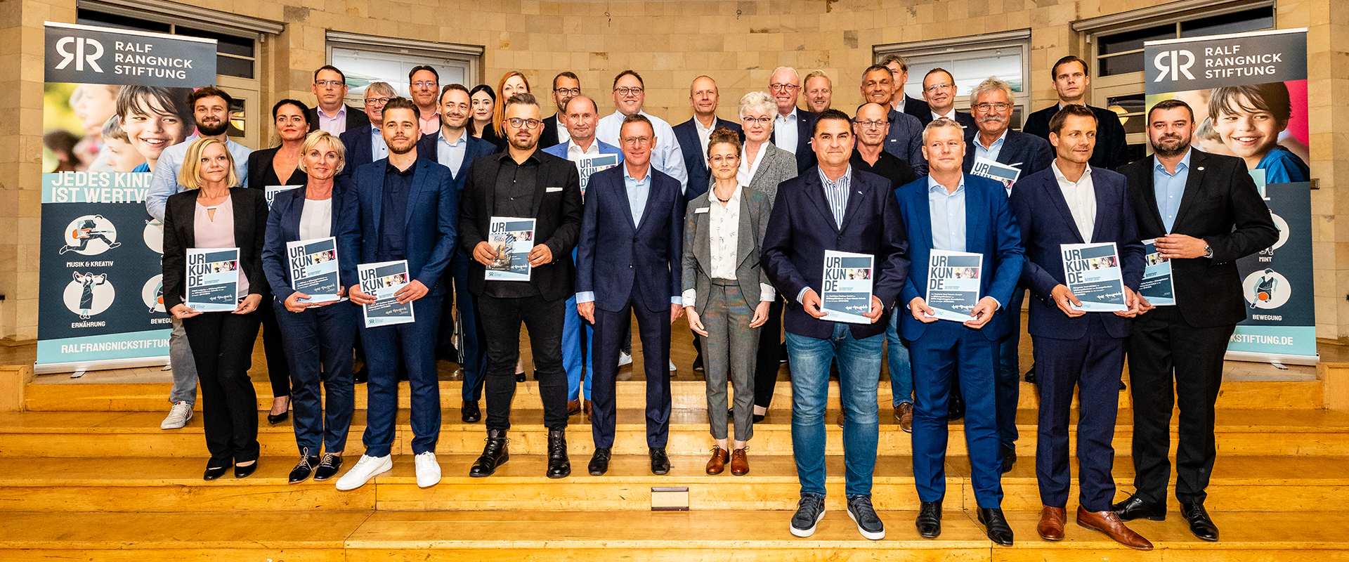 Unternehmen machen Schule